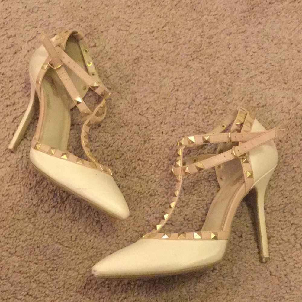 CHARLOTTE RUSSE heels